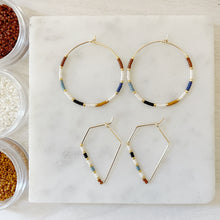 Load image into Gallery viewer, Highland weightless round glass bead hoops