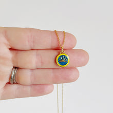 Load image into Gallery viewer, Final Glow sun pendant necklace