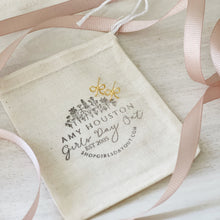 Load image into Gallery viewer, Gold Bitty Bow post earrings