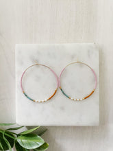 Load image into Gallery viewer, Calypso color block beaded miyuki glass hoops