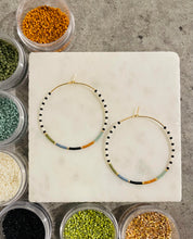 Load image into Gallery viewer, Safari miyuki glass hoops