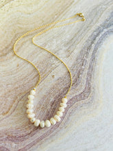 Load image into Gallery viewer, Sunday Stroll freshwater pearl necklace