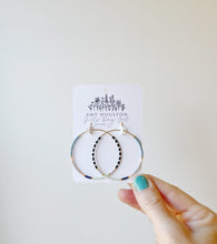 Load image into Gallery viewer, Blue Sea Anemone miyuki glass hoops