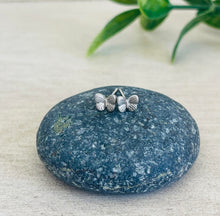 Load image into Gallery viewer, Dainty butterfly post earrings