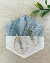 Load image into Gallery viewer, London Fog teardrop dangles