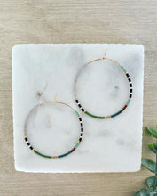 Load image into Gallery viewer, River weightless round glass bead hoops