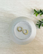 Load image into Gallery viewer, Beaded latch hoop huggies