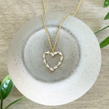 Load image into Gallery viewer, Open Your Heart crystal pendant necklace