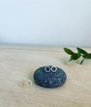 Load image into Gallery viewer, Honeycomb open hexagon post earrings