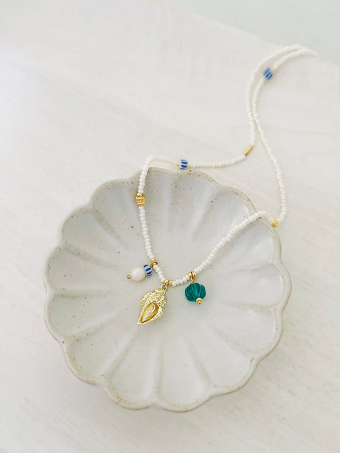 Conch Treasure // pendant beaded glass and gemstone necklace