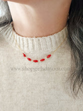 Load image into Gallery viewer, Red Currant // bicone glass necklace
