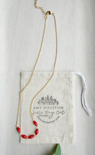Load image into Gallery viewer, Red Currant // bicone glass necklace
