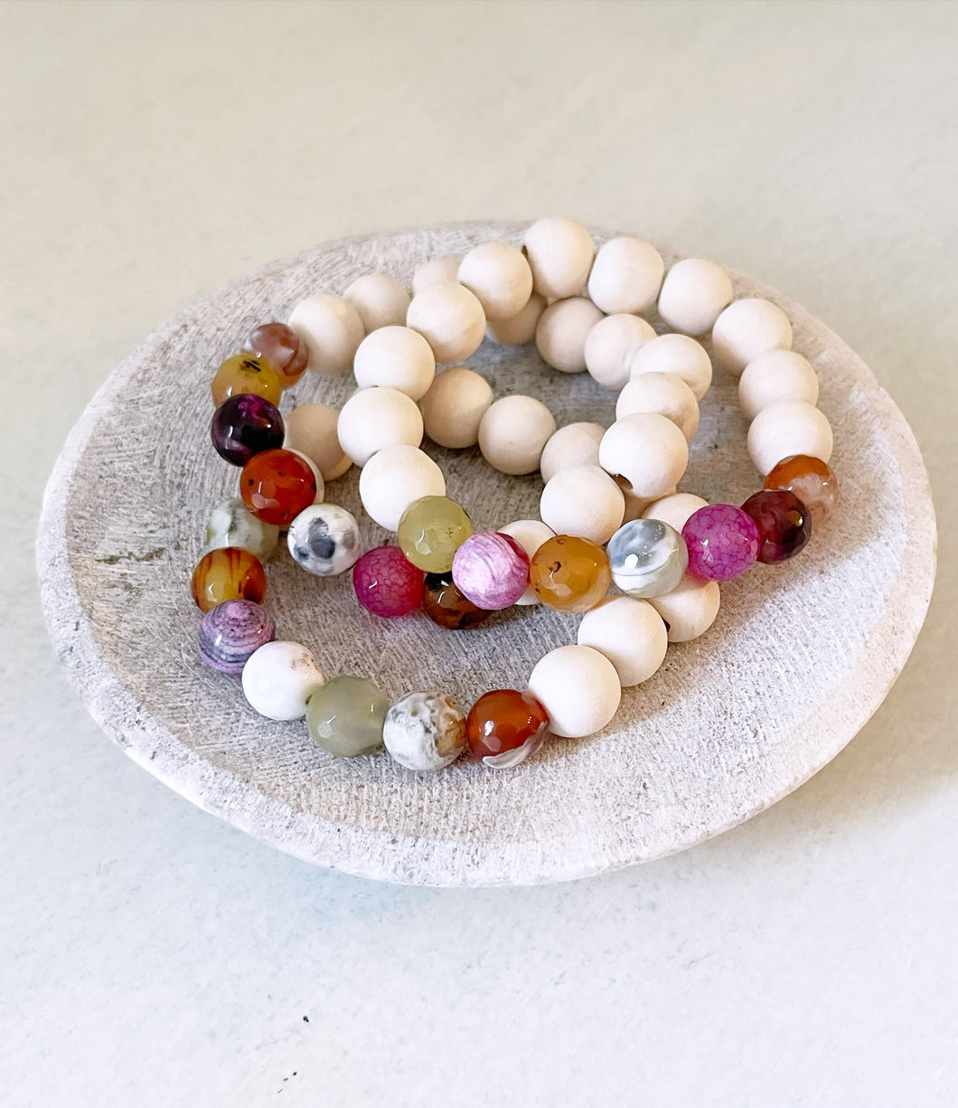 Falling For You agate and wood stretch bracelet