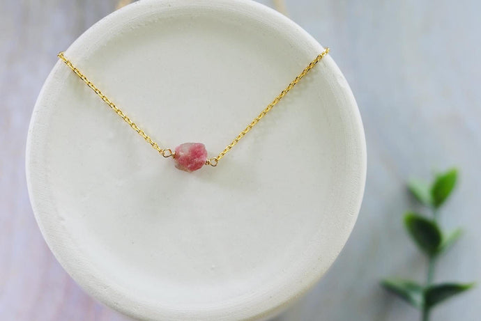 Confidence pink tourmaline crystal simple necklace